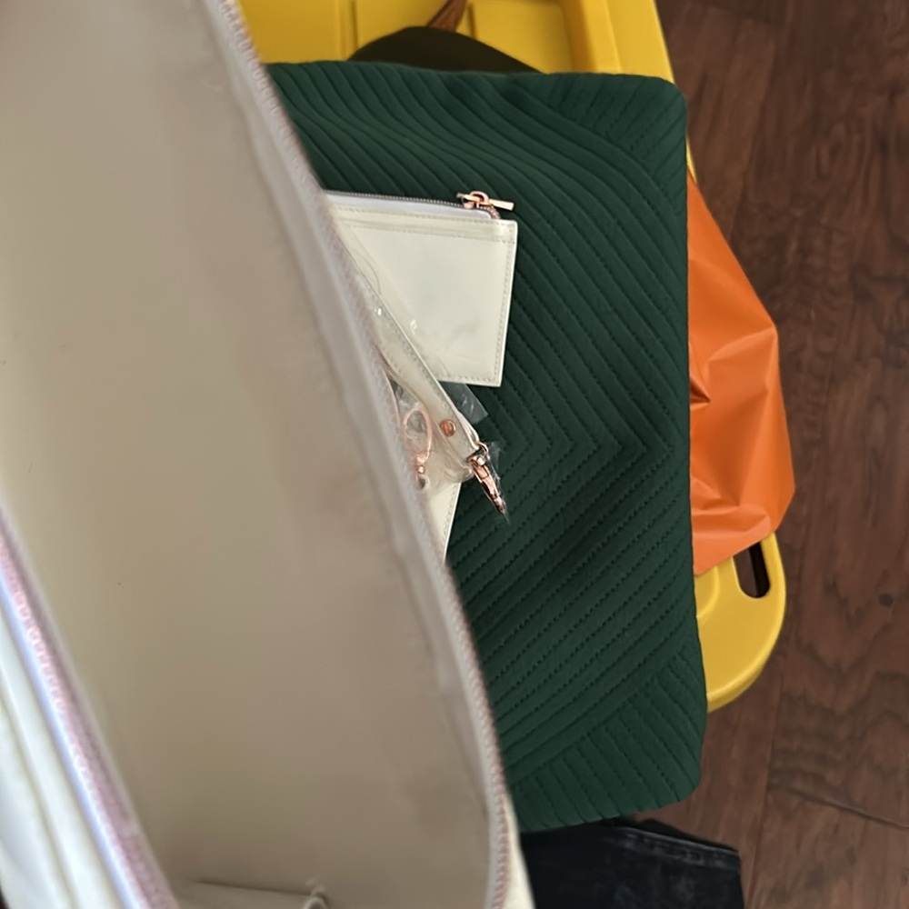 TYME Clutch - Picture 6 of 7
